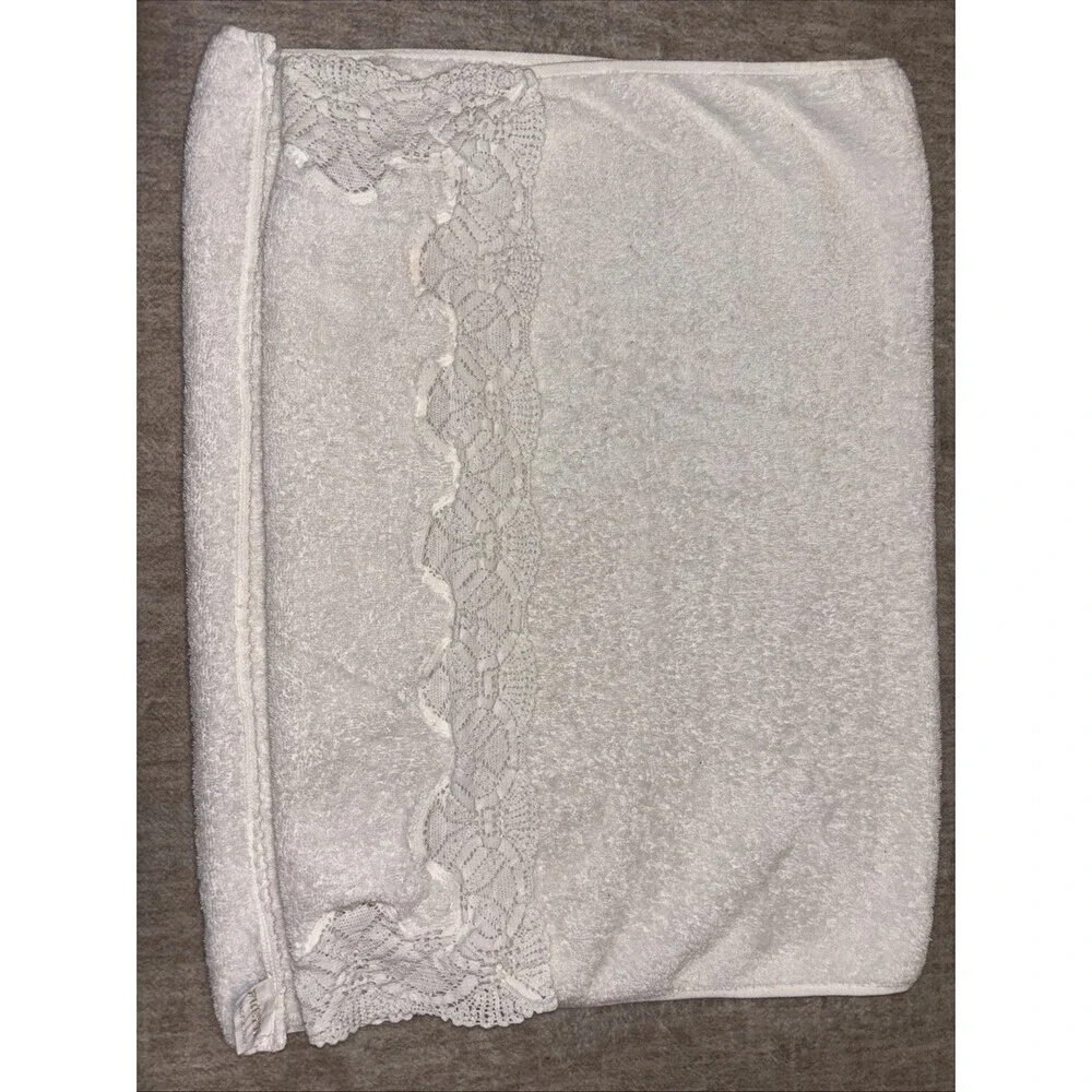 Vintage Frette Italy Gold Label Luxury Guest/Hand Towel Macrame Lace Detail20x30